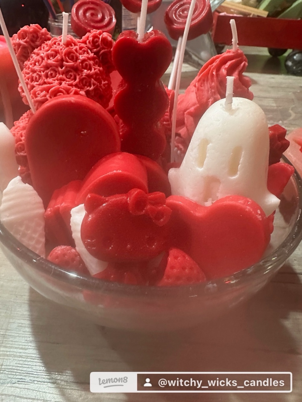 Red & White Assorted Novelty Party Candles